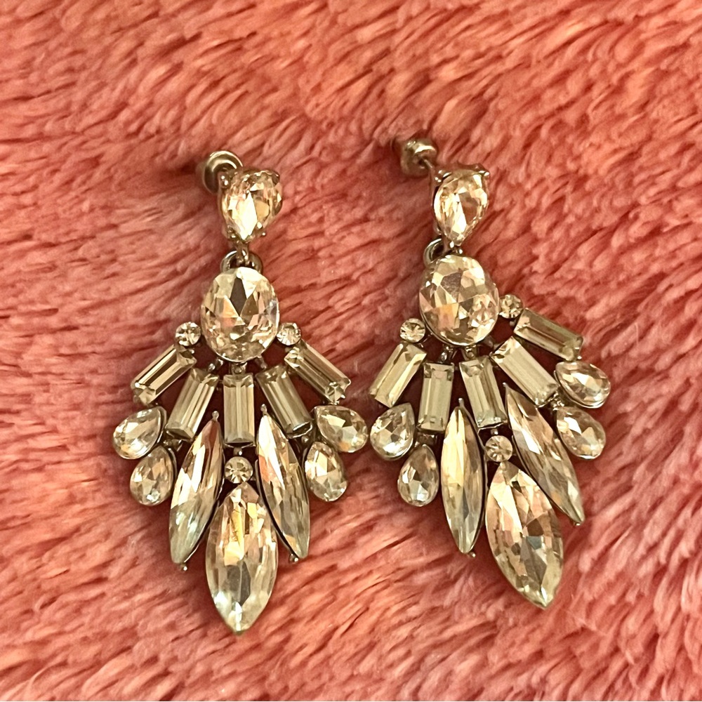 Vintage crystal dangle earrings